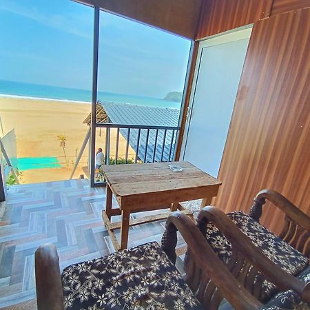 Monsoon Hotel Agonda Ngoại thất bức ảnh