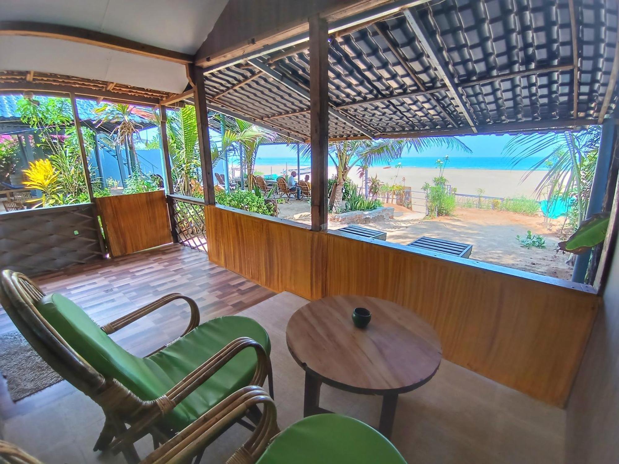 Monsoon Hotel Agonda Ngoại thất bức ảnh