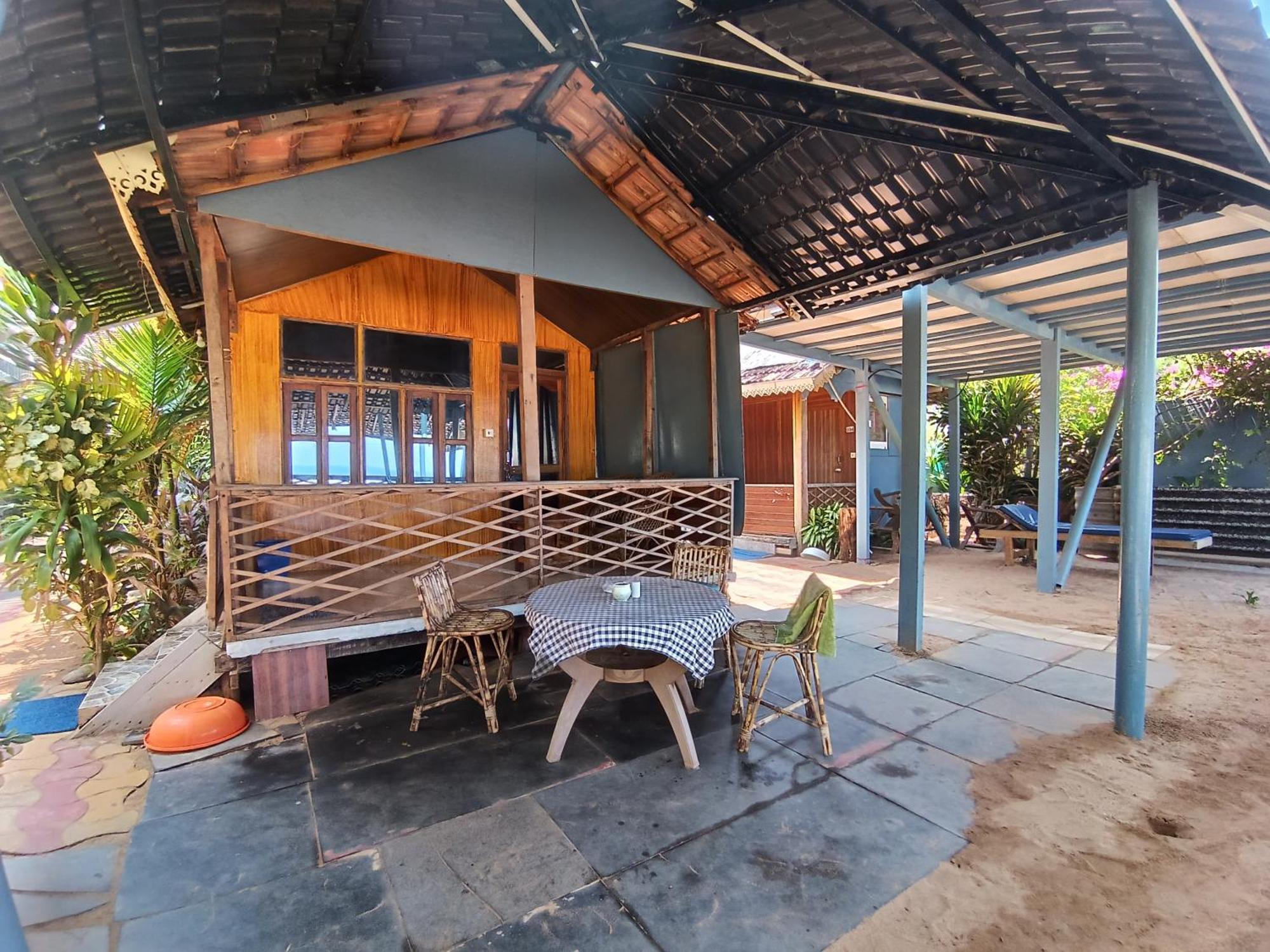 Monsoon Hotel Agonda Ngoại thất bức ảnh
